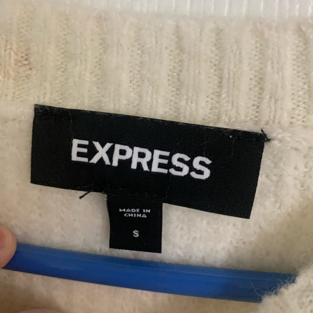 Express ColorBlock Sweater - Picture 4 of 4